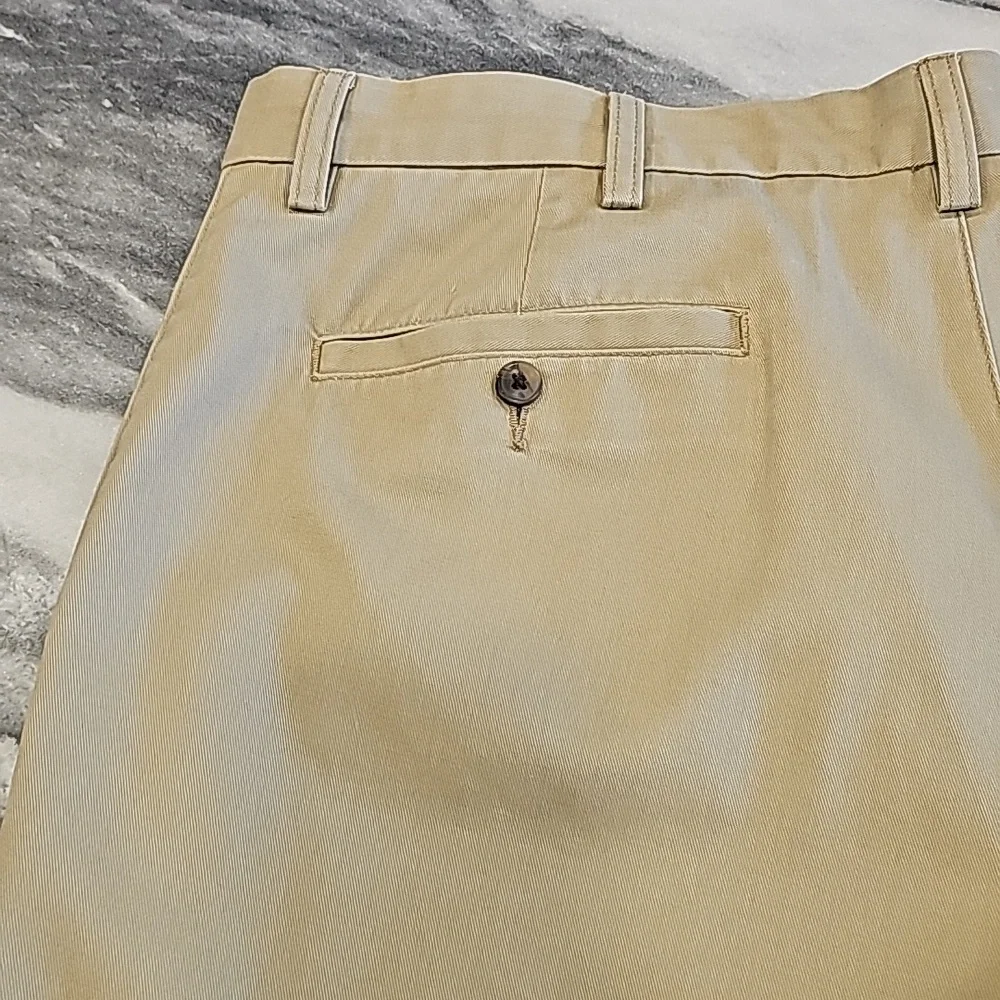 St. John's Bay Khaki Chinos 38x30 Classic Fit Worry Free Flat Front Work Comfort - Picture 4 of 6